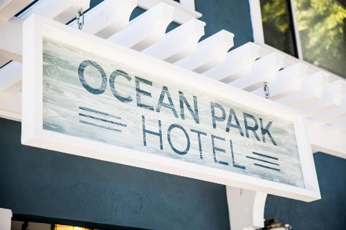 Ocean Park Hotel - image 21