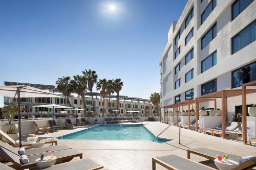 Hilton Santa Monica - image 18