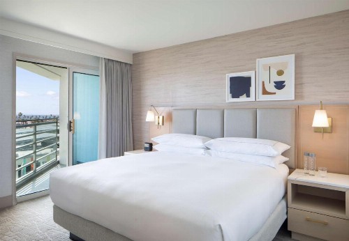 Hilton Santa Monica - image 26