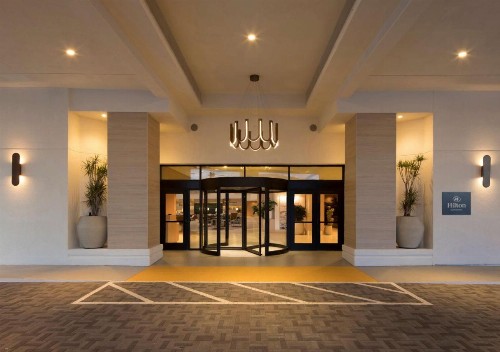 Hilton Santa Monica - image 4