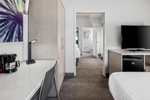 SureStay Hotel by Best Western Santa Monica - image 27