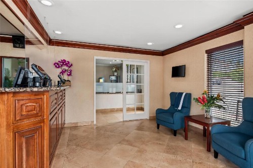 SureStay Hotel by Best Western Santa Monica - image 7