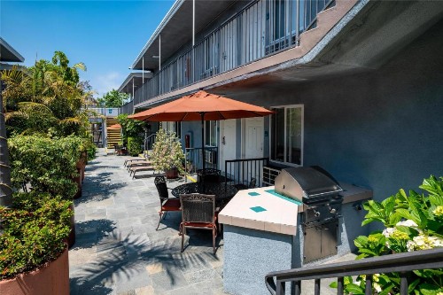 SureStay Hotel by Best Western Santa Monica - image 9