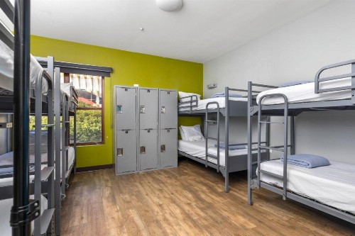 HI Los Angeles - Santa Monica Hostel - image 4