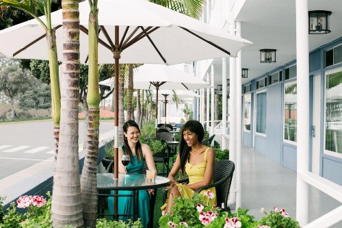 Bayside Hotel - image 12