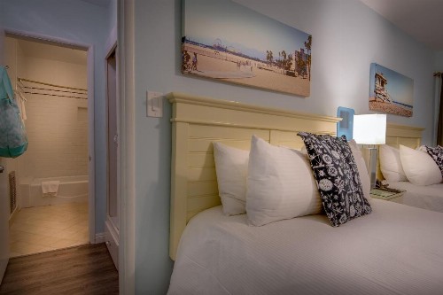 Bayside Hotel - image 42