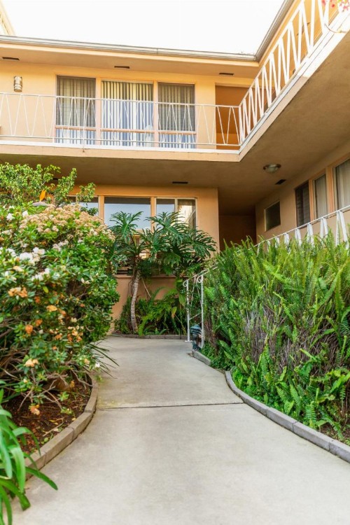 Cal Mar Hotel Suites - image 14