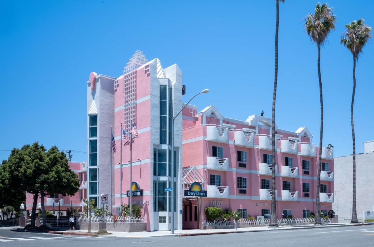 Days Inn by Wyndham Santa Monica/Los Angeles - main image