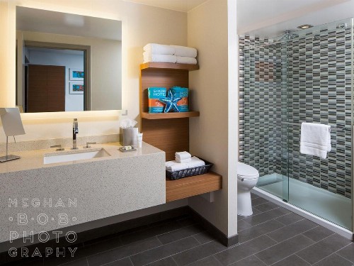 Shore Hotel - image 44