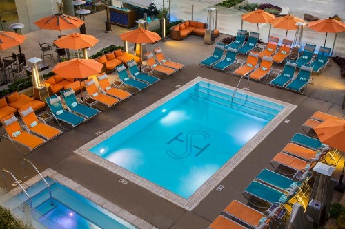 Shore Hotel - image 8