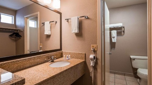 Best Western Andersen's Inn - image 10