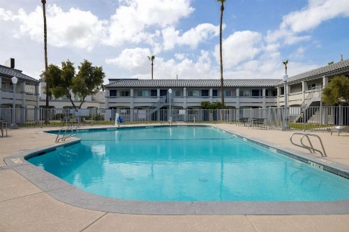 Quality Inn Santa Nella on I-5 - image 18