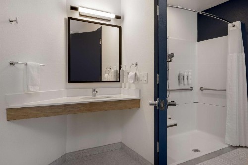 Quality Inn Santa Nella on I-5 - image 22