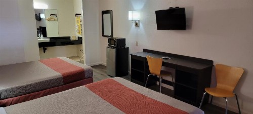 Motel 6-Santa Nella CA - Los Banos - image 33