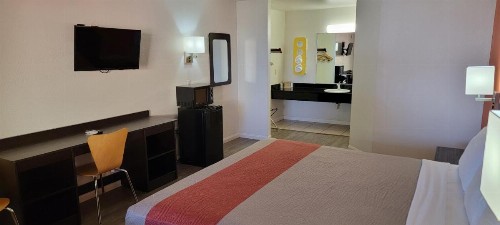 Motel 6-Santa Nella CA - Los Banos - image 38