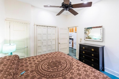 Hibiscus Coffee & Guesthouse - image 25