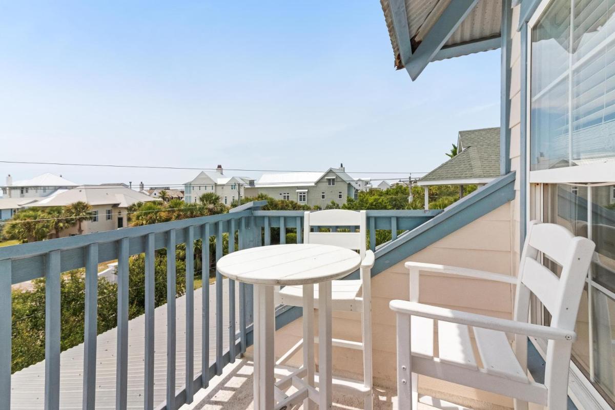3 Bed 6 Bath Vacation home in Seagrove FL - image 7