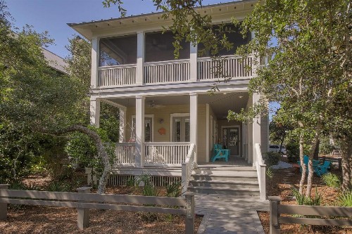 592 Western Lake Drive