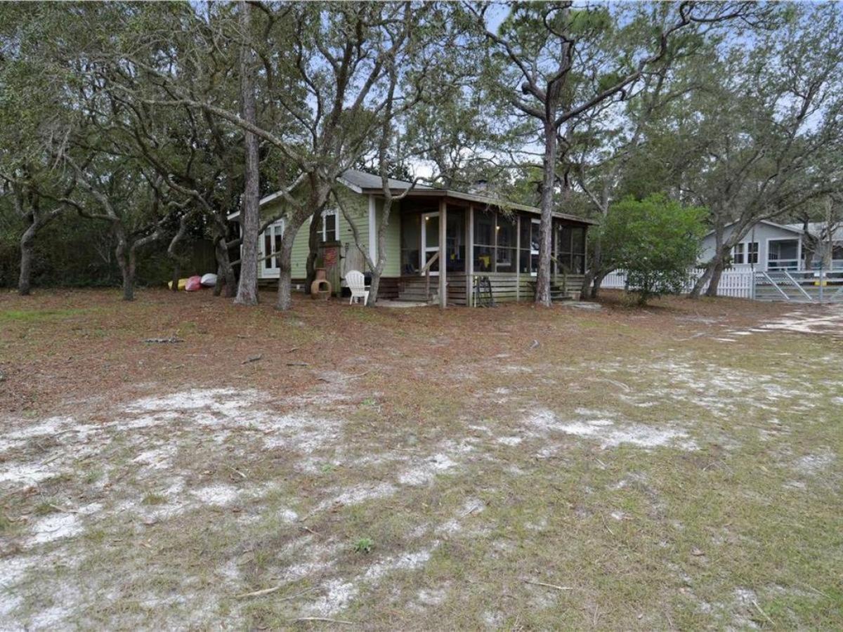Papa's Hideaway - image 6
