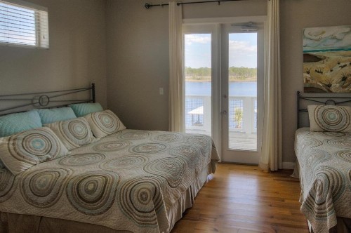 Seaspray - image 7