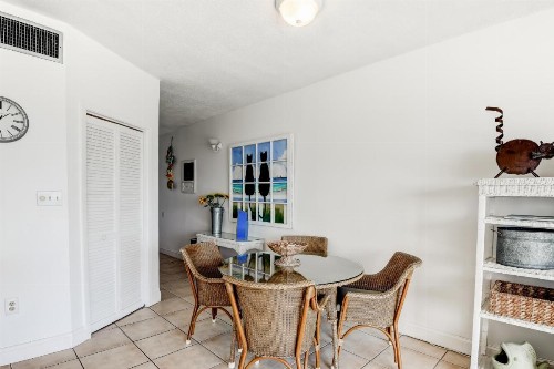 Emerald Hill - image 11
