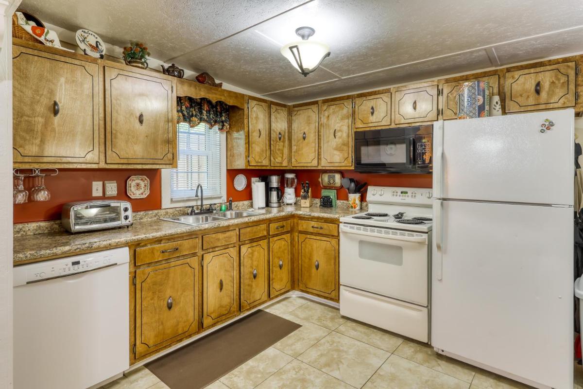 Sunshine Cottage - image 6