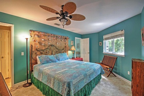 Santa Rosa Beach Bungalow 5 Mi to the Gulf Shore! - image 6