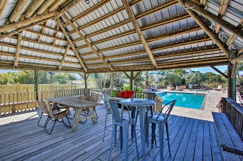 30A Seagrove Beach Studio with Pool - Walk to Beach! - image 2