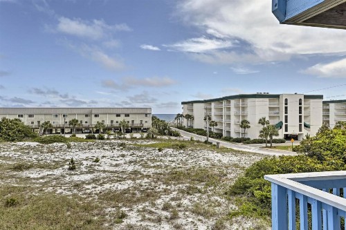 30A Seagrove Beach Studio with Pool - Walk to Beach! - image 7