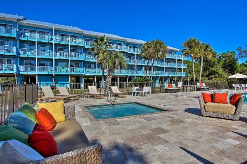 30A Seagrove Beach Studio with Pool - Walk to Beach! - image 8