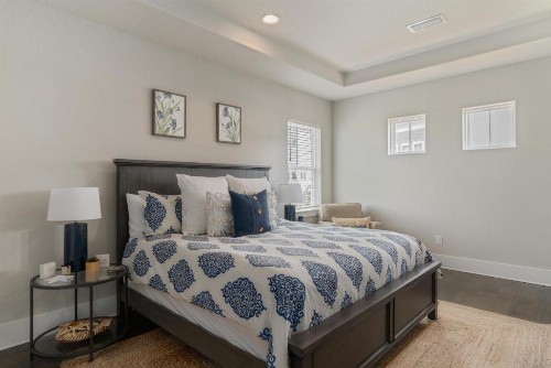 BOHO Retreat - Clean Beauitfully Decorated and Great Community Pool! - image 8