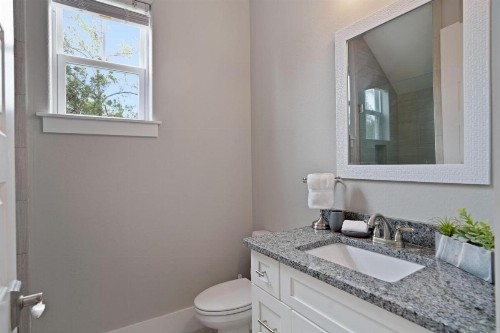 BOHO Retreat - Clean Beauitfully Decorated and Great Community Pool! - image 9