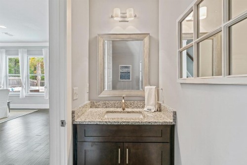 Oceans 11 Oasis at Gulf Place - image 14