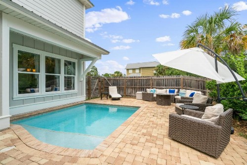 Oceans 11 Oasis at Gulf Place - image 2