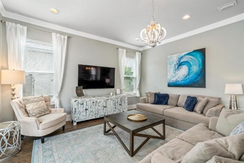 Oceans 11 Oasis at Gulf Place - image 21