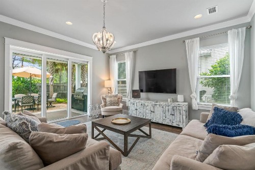 Oceans 11 Oasis at Gulf Place - image 26