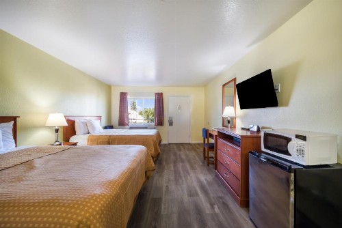 Americas Best Value Inn Santa Rosa - image 27