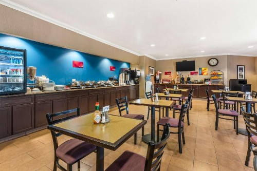 Best Western Plus Wine Country Inn & Suites - image 11