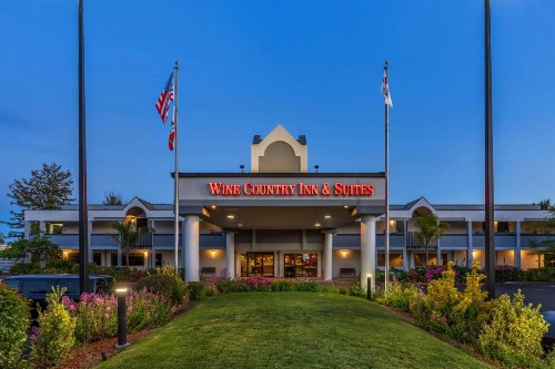 Best Western Plus Wine Country Inn & Suites - image 46