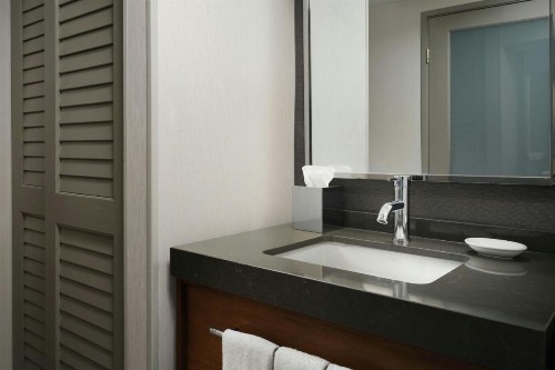 Courtyard by Marriott Santa Rosa - image 10