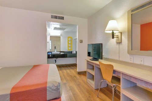 Motel 6-Santa Rosa CA - North - image 17