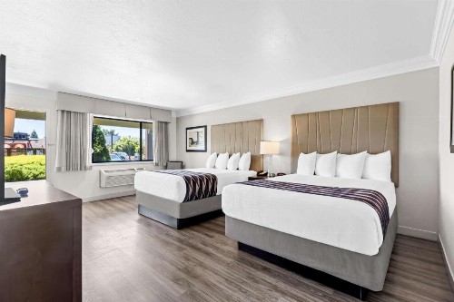 Best Western Garden Inn - image 25