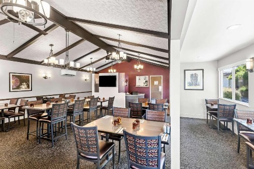 Best Western Garden Inn - image 37