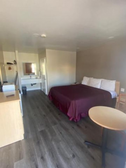 North Bay Inn Santa Rosa - image 7