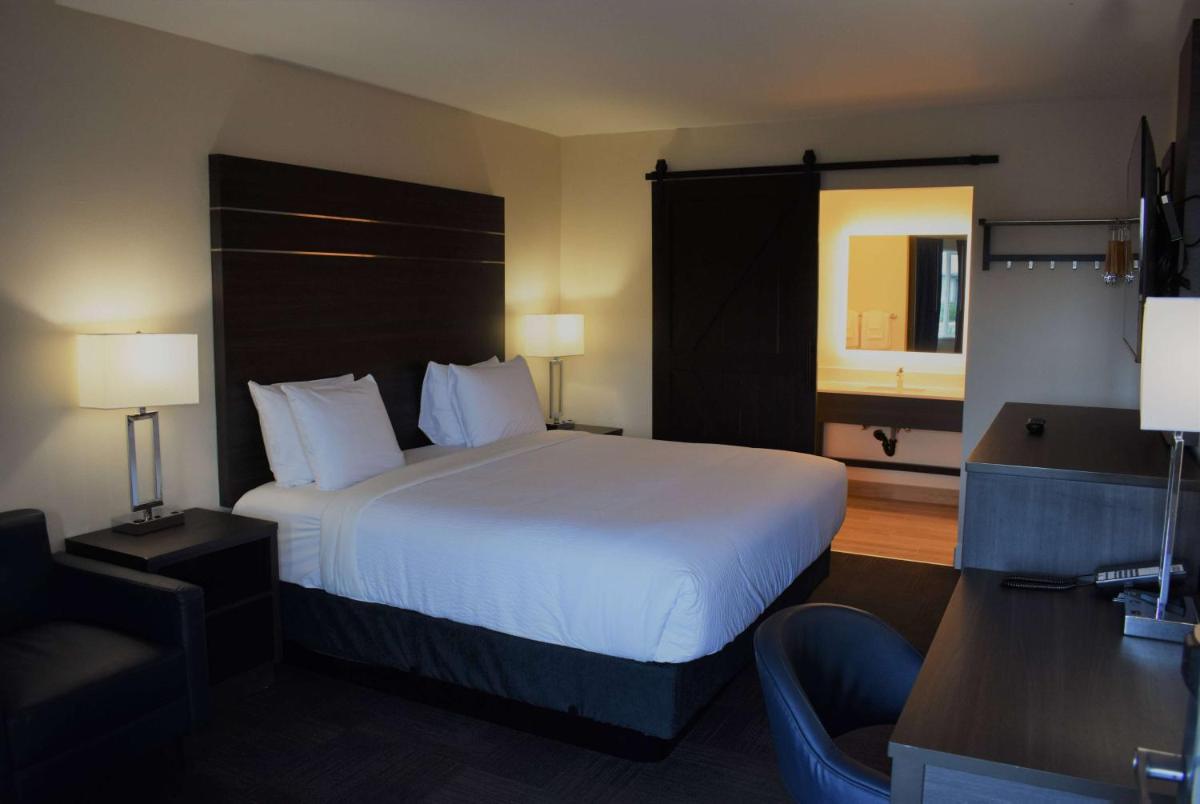Travelodge by Wyndham Santa Rosa Wine Country - image 6