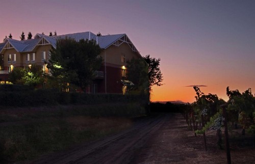 Hilton Garden Inn Sonoma County Airport - image 5