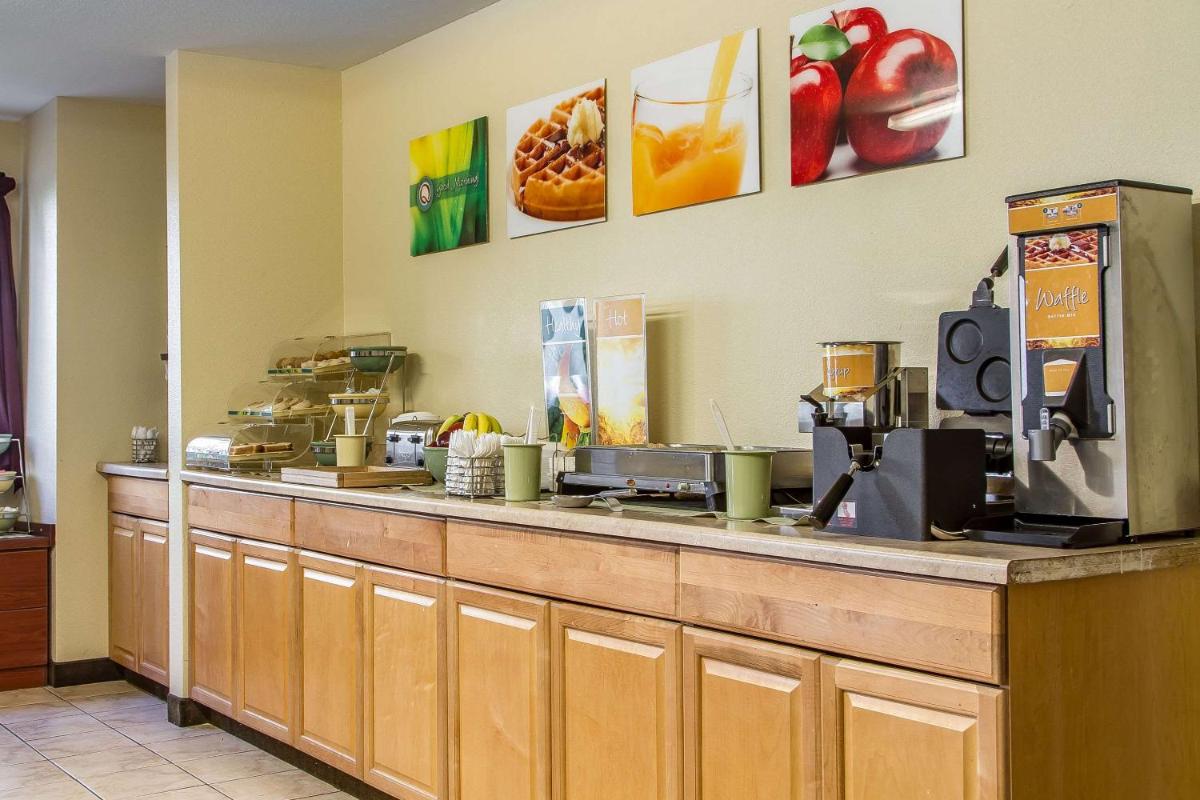 Quality Inn & Suites Santa Rosa - image 3