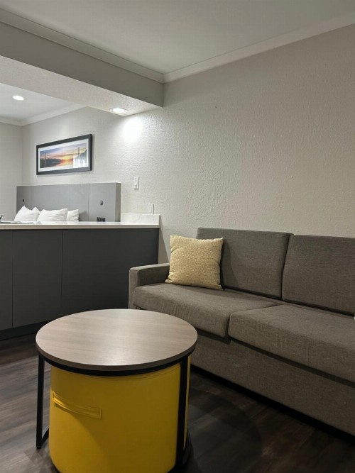 Quality Inn & Suites Santa Rosa - image 36