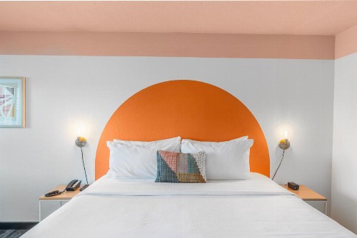 Sandman Hotel - image 10