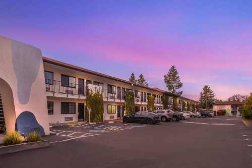 Sandman Hotel - image 17